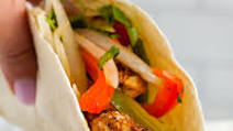 Crock pot Chicken Fajitas - only 4 ingredients! Crock pot Chicken Fajitas - only 4 ingredients!