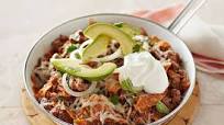 Chilaquiles rojos de carne de res Chilaquiles rojos de carne de res