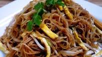 Fried Rice Noodle (Pancit) Fried Rice Noodle (Pancit)