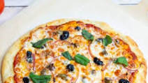 Olive Pizza with Red Onions Olive Pizza with Red Onions
