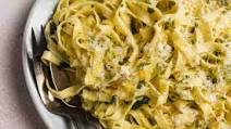 Lemon-Garlic Fettuccine Lemon-Garlic Fettuccine