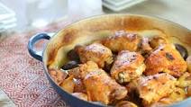 Juicy Baked Chicken & Potatoes in Mouthering Lemon Garlic Sauce Juicy Baked Chicken & Potatoes in Mouthering Lemon Garlic Sauce