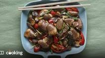 Easy Chinese stir-fried chicken hearts with mushrooms Easy Chinese stir-fried chicken hearts with mushrooms
