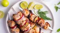 Greek Lemon Chicken Skewers with Tzatziki Sauce Greek Lemon Chicken Skewers with Tzatziki Sauce