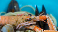 Spaghetti ai frutti di mare / spaghetti allo scoglio (seafood spaghetti) Spaghetti ai frutti di mare / spaghetti allo scoglio (seafood spaghetti)