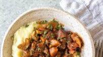 Slow Cooker Beef Ragu: Whole30, Paleo, Gluten-Free Slow Cooker Beef Ragu: Whole30, Paleo, Gluten-Free