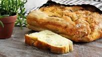 Dinkelfocaccia med soltorkade tomater Dinkelfocaccia med soltorkade tomater