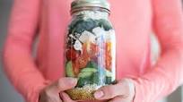 Quinoa Chicken Salad in a Mason Jar Quinoa Chicken Salad in a Mason Jar