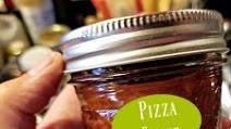 Canning Tomatoes: Homemade Pizza Sauce Canning Tomatoes: Homemade Pizza Sauce