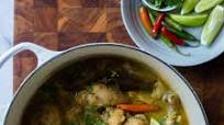 Sunday Chicken Curry (Bengali Style) Sunday Chicken Curry (Bengali Style)
