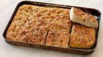 Focaccia with garlic and rosemary Focaccia with garlic and rosemary