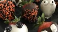 Halloween Chocolate Covered Strawberries Halloween Chocolate Covered Strawberries