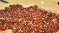 Greek-Style Meat Sauce for Pasta (Makaronia me Kima) Greek-Style Meat Sauce for Pasta (Makaronia me Kima)