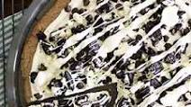 Cookies 'n' Creme Dessert Pizza Cookies 'n' Creme Dessert Pizza