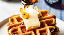 Almond Flour Waffles Recipe (Keto & Paleo) Almond Flour Waffles Recipe (Keto & Paleo)
