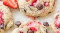 Strawberry Chocolate Chip Cookies Strawberry Chocolate Chip Cookies