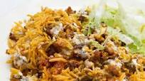 Halal Cart-Style Chicken and Rice With White Sauce Halal Cart-Style Chicken and Rice With White Sauce