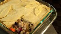 Turkey & cranberry pie recipe Turkey & cranberry pie recipe