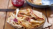 Classic Crepe Recipe With Strawberries and Cream Classic Crepe Recipe With Strawberries and Cream