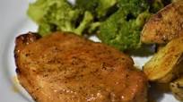 Honey-Garlic Pork Chops Honey-Garlic Pork Chops