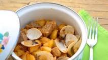Lean pork with clams, recipe from Portugal Lean pork with clams, recipe from Portugal