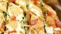 Cheesy Pepperoni Garlic Pull Apart Bread Cheesy Pepperoni Garlic Pull Apart Bread
