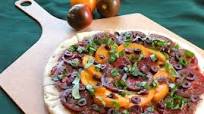 Garlicky Fresh Tomato and Basil Pizza Garlicky Fresh Tomato and Basil Pizza