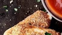 Air Fryer Mozzarella Sticks Air Fryer Mozzarella Sticks