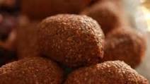 Sherryl Betesh's Kibbe Nabelsieh (Meat Filled Bulgur Shells) Sherryl Betesh's Kibbe Nabelsieh (Meat Filled Bulgur Shells)
