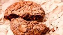 Famous Amos Chocolate Chip Cookies Famous Amos Chocolate Chip Cookies