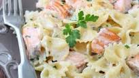 Recette de Pâtes au saumon et tzatziki Recette de Pâtes au saumon et tzatziki