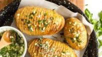 Crispy Hasselback Potatoes (Gluten-Free, Vegan) Crispy Hasselback Potatoes (Gluten-Free, Vegan)