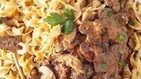 Vegan Mushroom Stroganoff Vegan Mushroom Stroganoff
