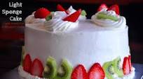 Sponge Cake with Fresh Fruit and Cream Sponge Cake with Fresh Fruit and Cream