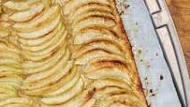 Apple Tart with Apple Glaze Apple Tart with Apple Glaze