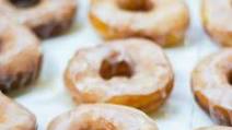 Doughnuts Recipe / Classic glazed Doughnuts / Yeasted Doughnuts Doughnuts Recipe / Classic glazed Doughnuts / Yeasted Doughnuts