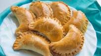 Baked Filipino Beef Empanada Baked Filipino Beef Empanada