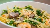 One Pot Dinner: Shrimp, Mushrooms and Spinach Pasta One Pot Dinner: Shrimp, Mushrooms and Spinach Pasta