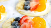 Mini Fruit Pizza Mini Fruit Pizza