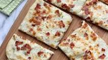 Loaded Mashed Potato Pizza Loaded Mashed Potato Pizza