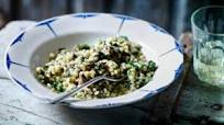 Pearl barley with spinach and pork mince Pearl barley with spinach and pork mince