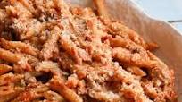 Penne Pasta With Creamy Tomato and Meat Sauce Penne Pasta With Creamy Tomato and Meat Sauce