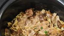 Crock Pot Beef Stroganoff Crock Pot Beef Stroganoff
