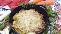 Enchiladas de pollo con queso - Enrique Fleischmann Enchiladas de pollo con queso - Enrique Fleischmann