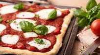 Basic Pizzateig à la Margherita Basic Pizzateig à la Margherita
