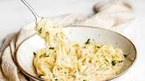 Keto Shirataki Noodles with Creamy Cheese Sauce Keto Shirataki Noodles with Creamy Cheese Sauce