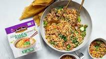Chili Garlic Ramen Noodles with Chicken Chili Garlic Ramen Noodles with Chicken