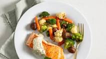 Seared Salmon with Pesto Cream Sauce Seared Salmon with Pesto Cream Sauce