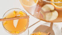 (Easy) Spiked Cider Holiday Punch Recipe (Easy) Spiked Cider Holiday Punch Recipe