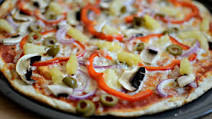 Thin Crust Vegetable Pizza Thin Crust Vegetable Pizza